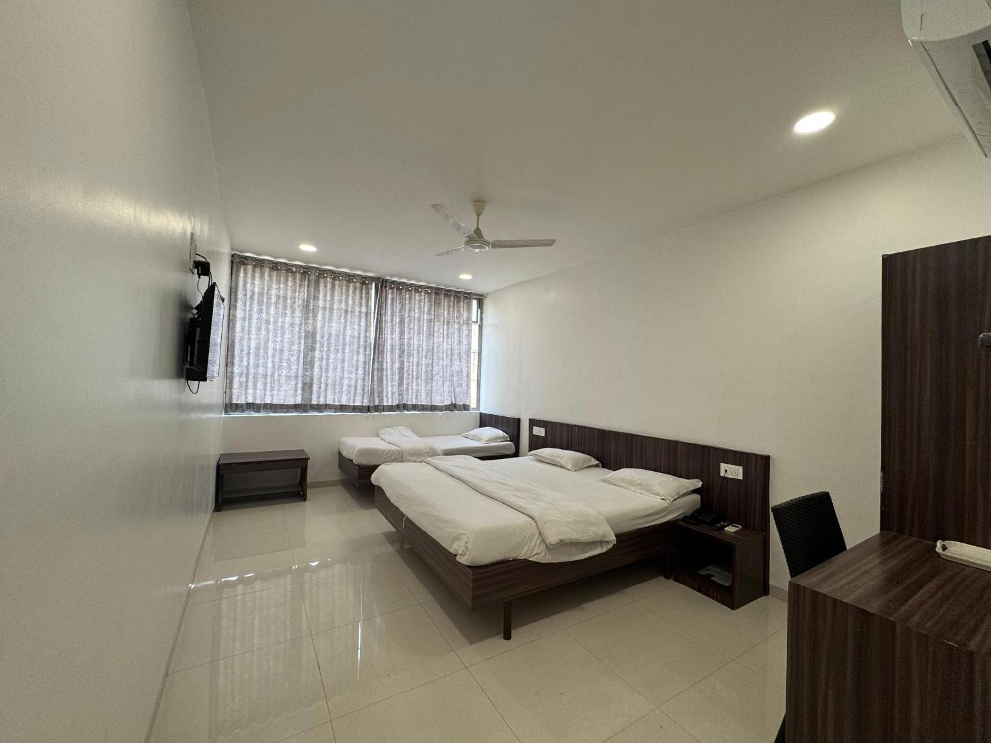 Hotel New Samrat Aurangabad  Exterior photo